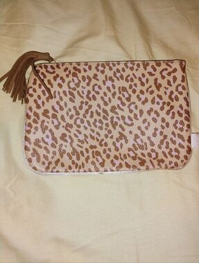 Leopard Print Zip Pouch Clutch in Tan and Pink